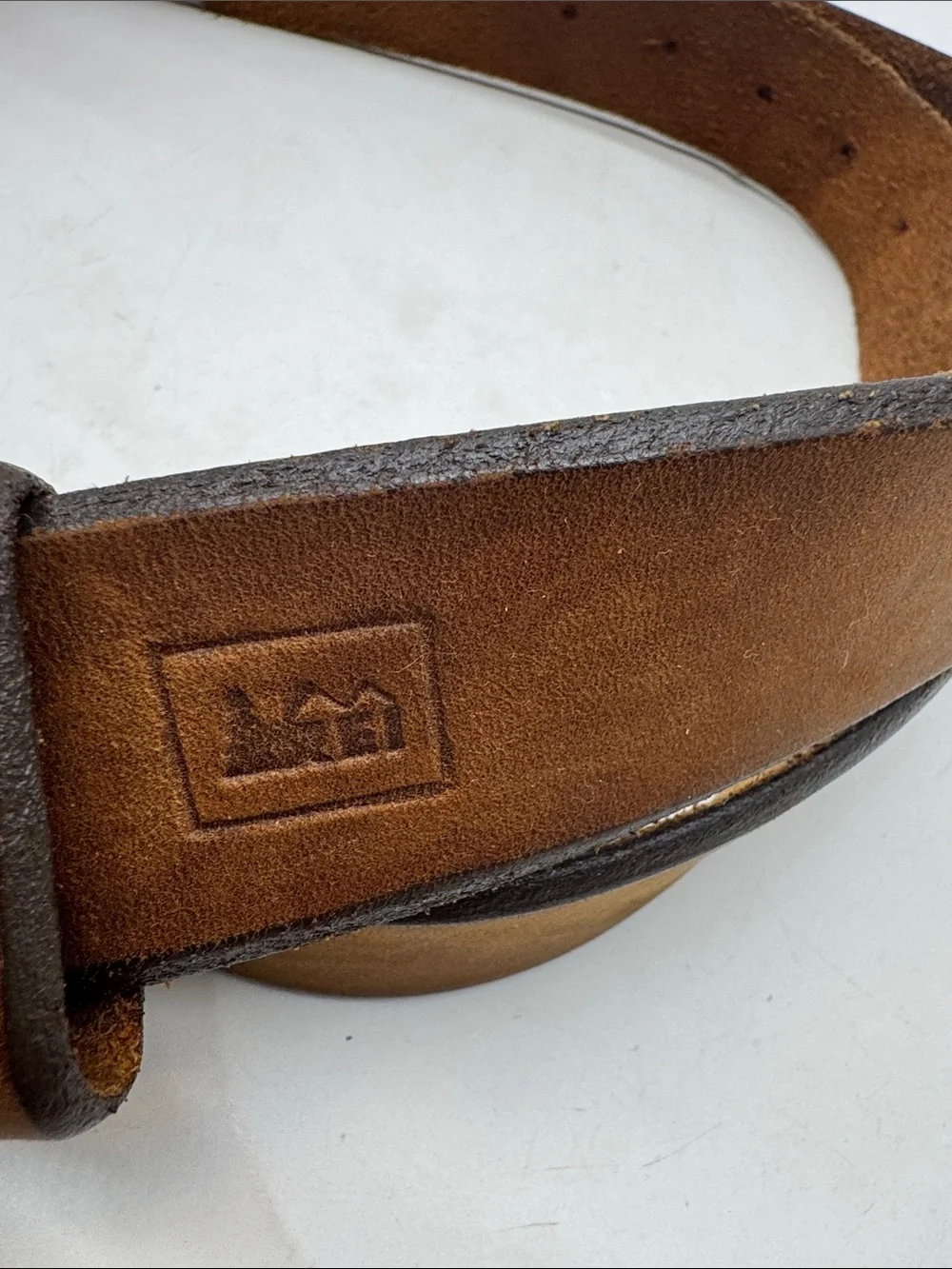 Classic Brown Leather Mens Belt with Matte Gunmetal Buckle Size 42